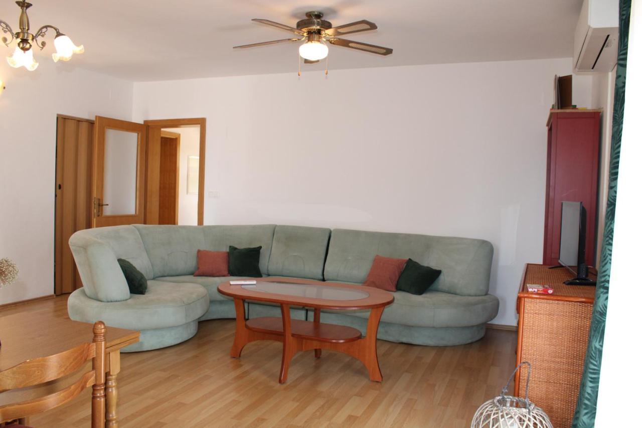 Apartment Noel Sveti Vid-Miholjice Εξωτερικό φωτογραφία